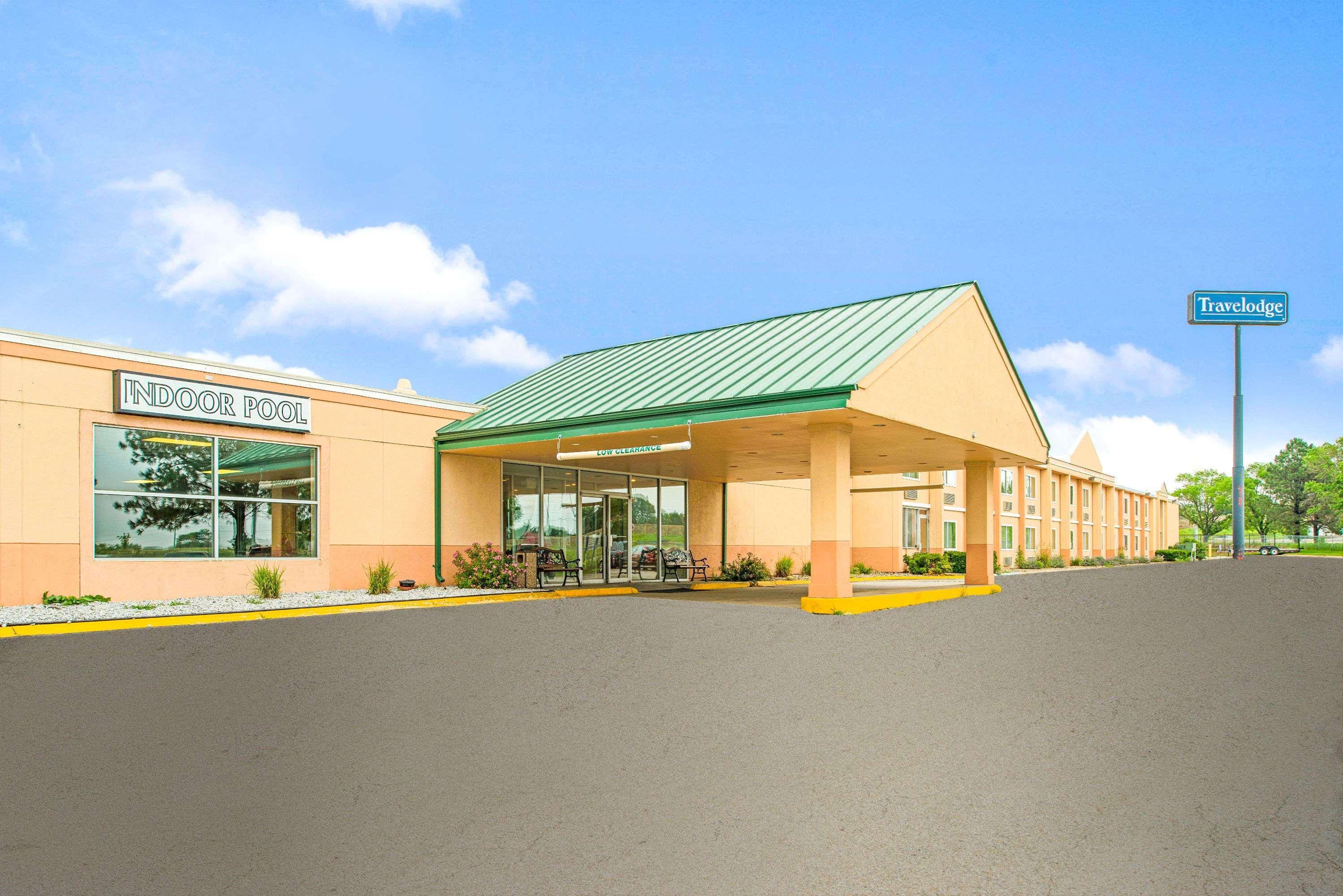 Travelodge By Wyndham Lincoln Airport I-80 Luaran gambar